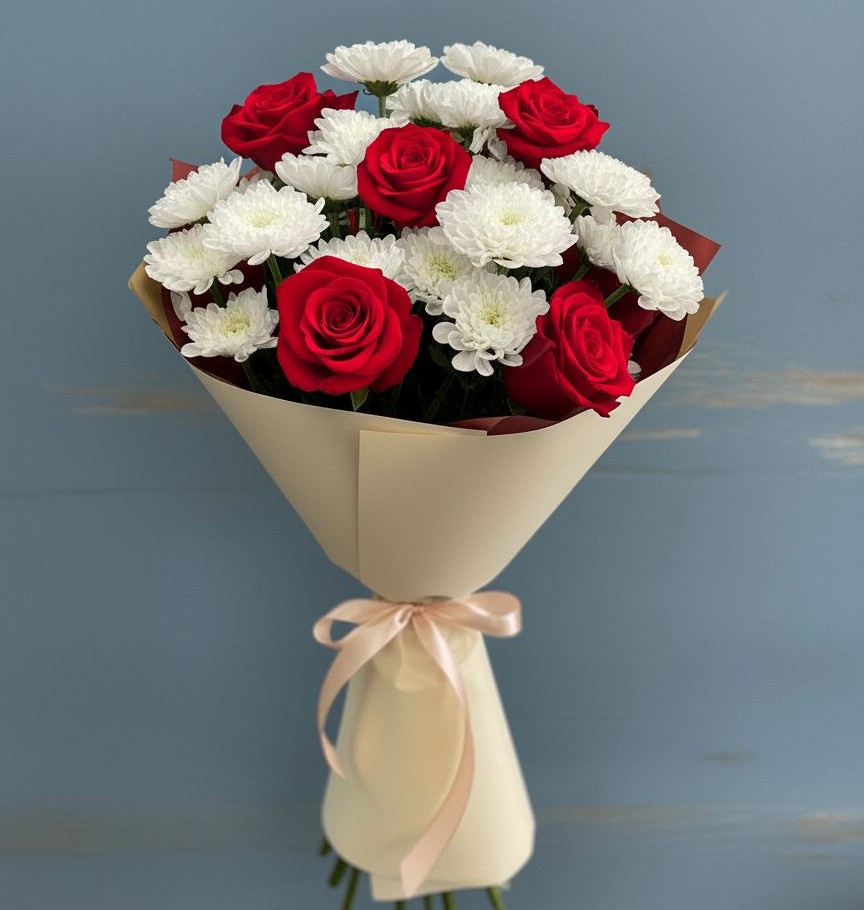 Букет цветов из: Розы и Хризантемы в Конаково