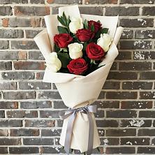 Букет цветов из:  Розы в Конаково