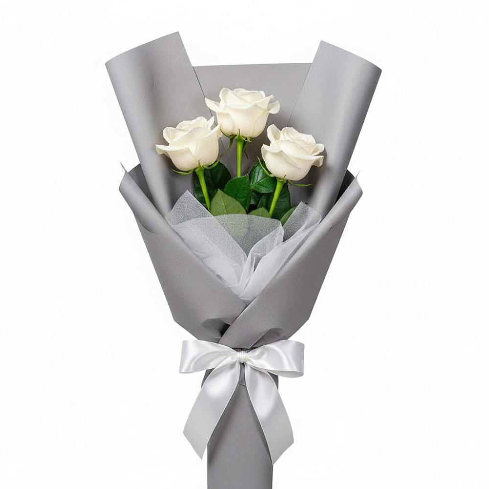 Букет 3 белые розы в Конаково