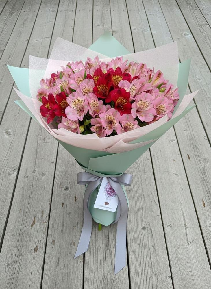 Букет цветов из: Альстромерии в Конаково
