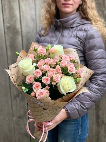 Букет цветов из: Розы в Конаково