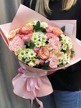 Букет нежные объятья в Конаково Букет цветов из: Гвоздики, Розы и Хризантемы в Конаково