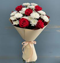 Букет цветов из:  Розы и Хризантемы в Конаково