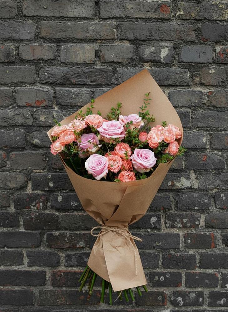 Букет цветов из: Розы в Конаково