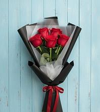 Букет цветов из:  Розы в Конаково