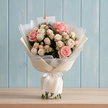 Букет цветов из:  Розы в Конаково