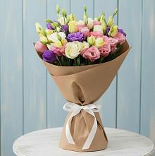 Букет цветов из:  Лизиантусы в Конаково