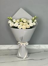 Букет цветов из:  Розы и Лизиантусы в Конаково